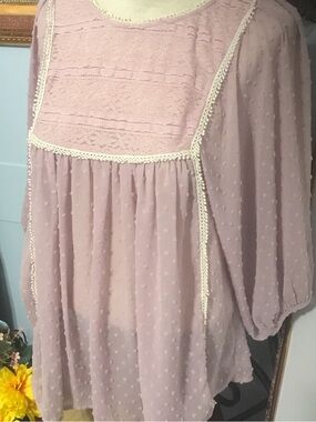 Umgee Dusty Mauve Swiss Dot Lace Trim Peasant Blouse